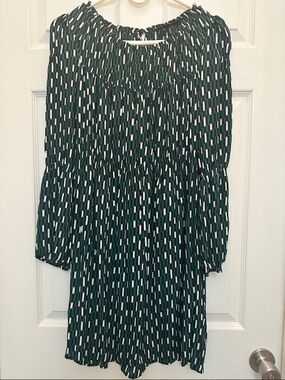 Women’s long sleeve dress